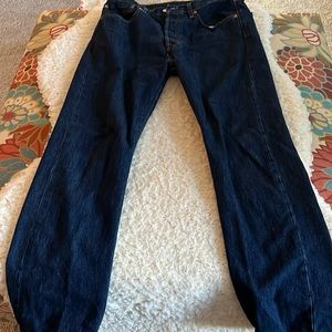 Genuine Levi 501 buttonJeans size 32x30